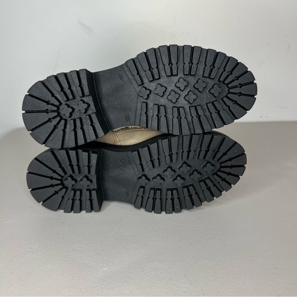 Free People Beige Latte Suede Emmet Lace Up Velcro Strap Up Boots Size 8 - Picture 7 of 8